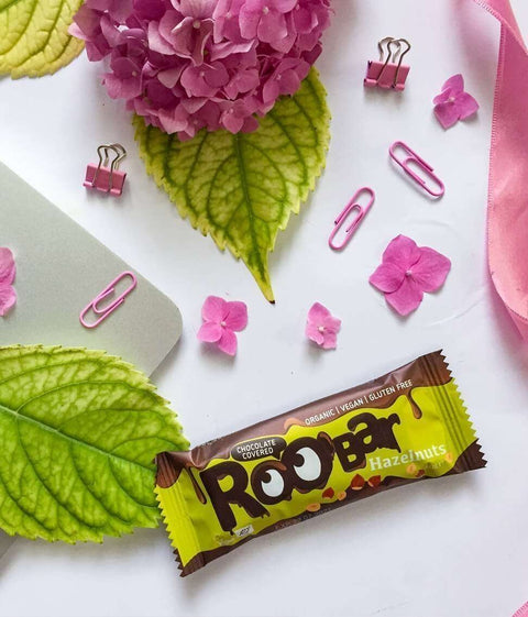 Ekologiškas šokoladu padengtas lazdyno riešutų batonėlis