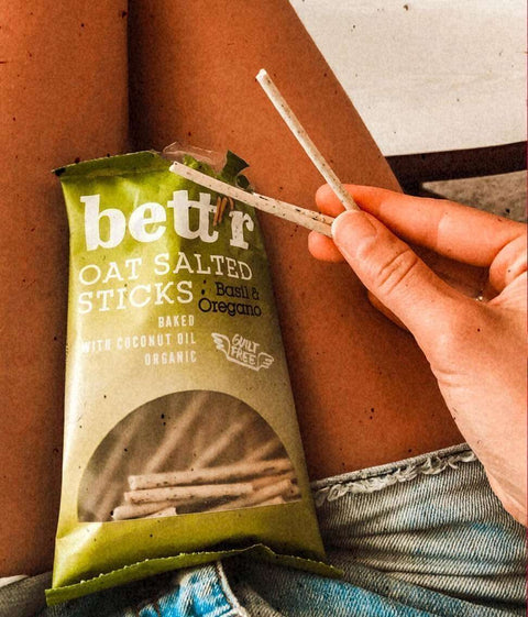 Ekologiškos sūdytos avižų lazdelės su baziliku ir raudonėliu